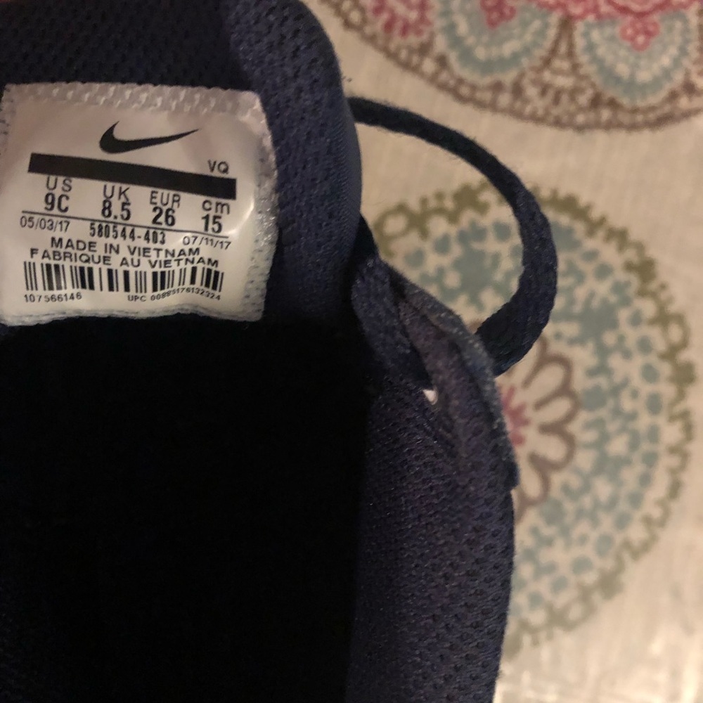 EUC Nike high tops for boys- size 9C